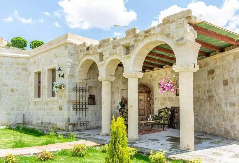 Hotelli Zeydem Suites