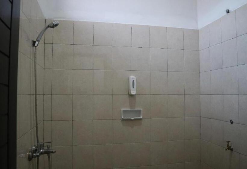 渡假胜地  Hawera Village