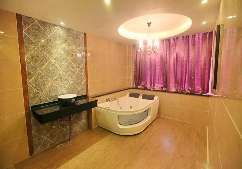 Thank Inn Plus Hotel Guangxi Baise Tianyang County