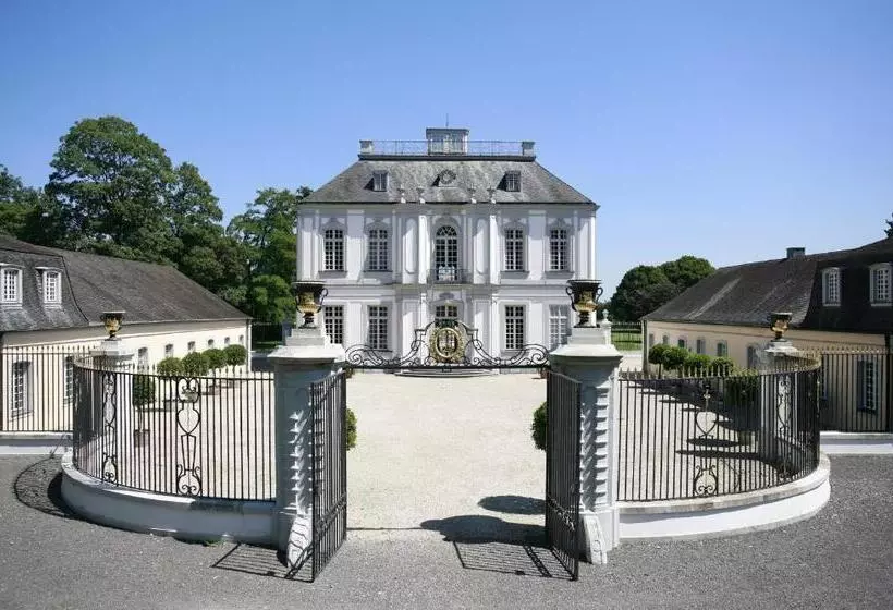 Rs Hotel   Smart & Modern Hotel Apartments