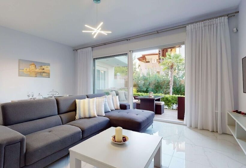 Acrotel Porto Brava Luxury Villas