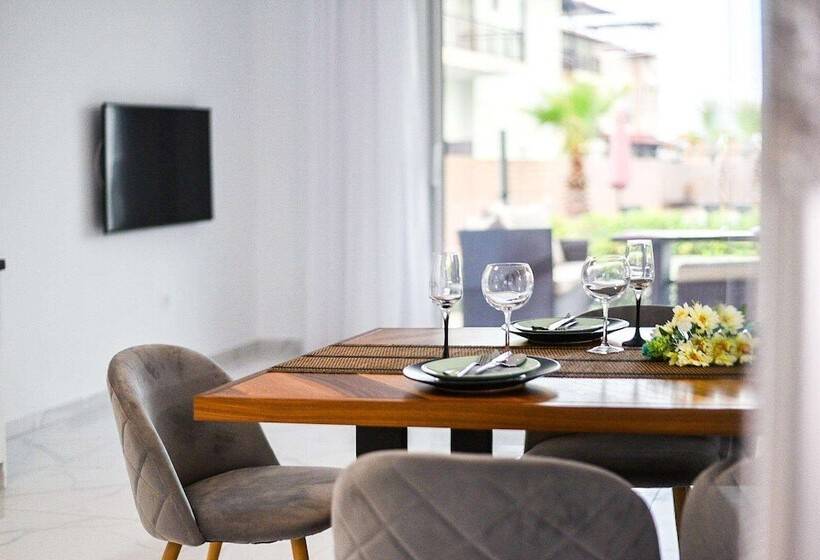 Acrotel Porto Brava Luxury Villas