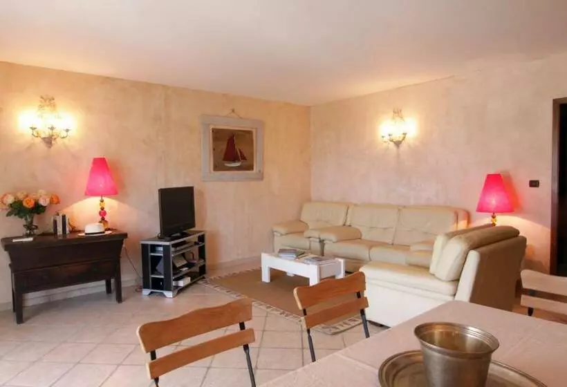 Villas Les Residences De Scaglione