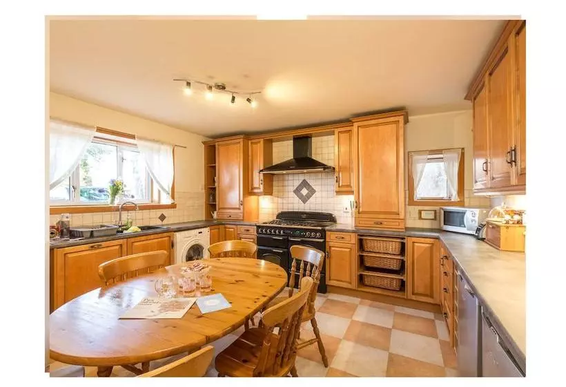 Woodburn Cottage