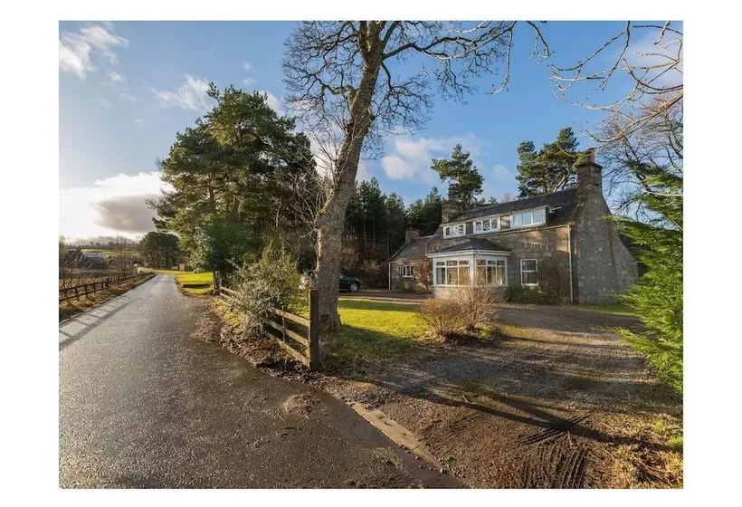 Woodburn Cottage