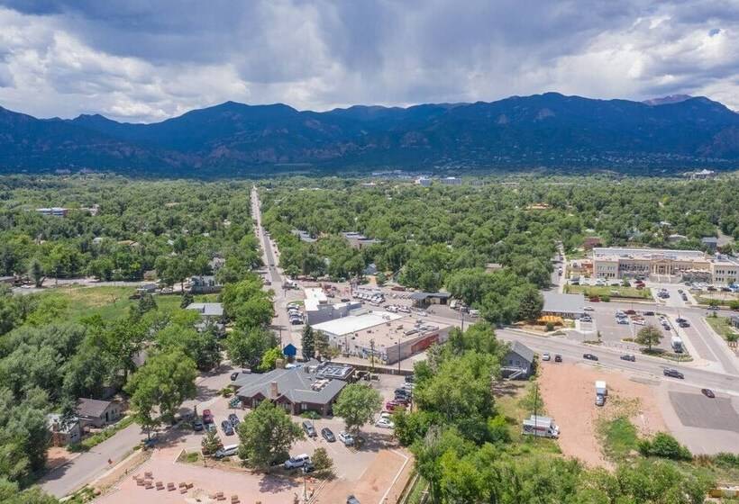 3br Modern Marveldowntown Customprivate Balcony