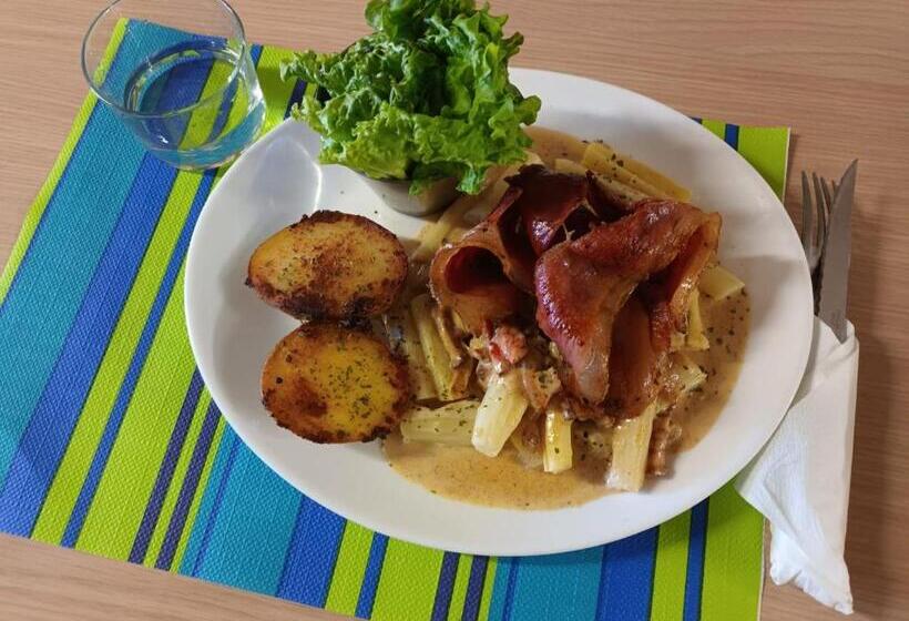 Hostel Gîte D étape Zuharpeta Randonneur Pèlerin