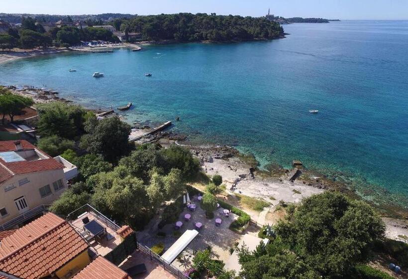 تختخواب و صبحانه Rooms Figarola