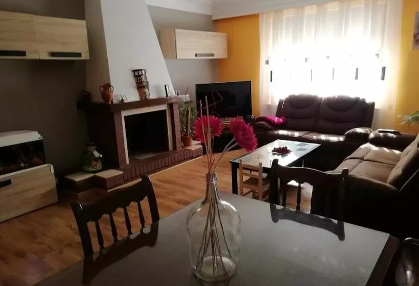 Casa De Pueblo