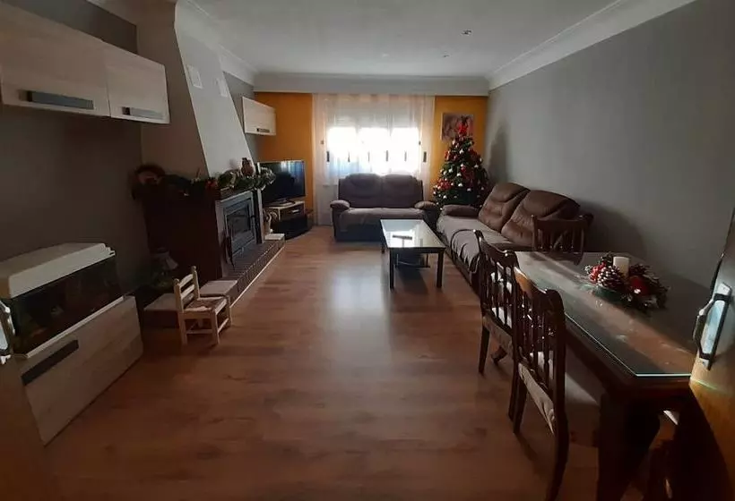 Casa De Pueblo