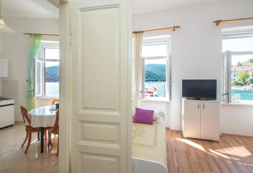 Comfort Apartment Rajan For 5 In Rabac