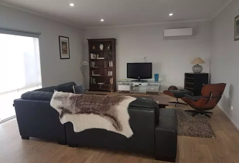 Gilligan S Kangaroo Island