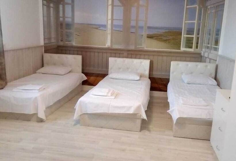 בית מלון כפרי Day Night