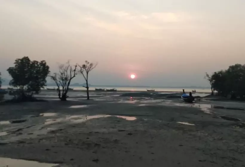 Hotelli Mook Paradise Bungalow