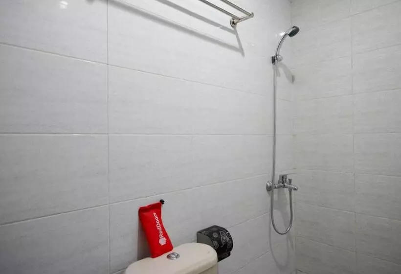 Hotelli Reddoorz Syariah Near Rsud Margono Purwokerto