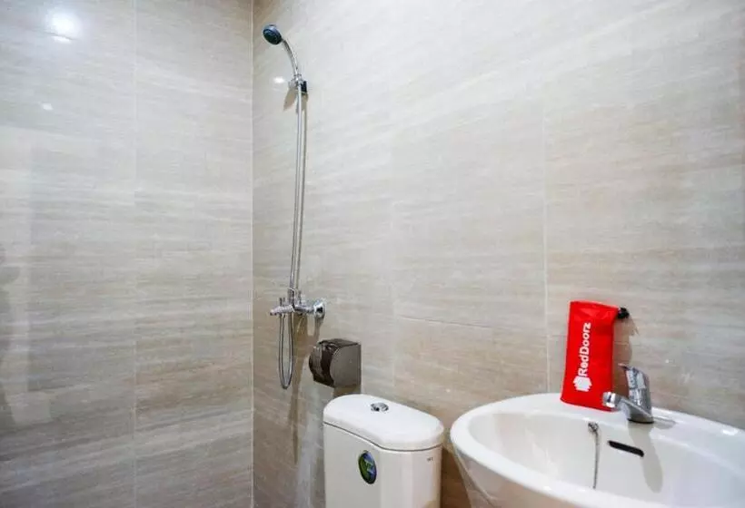 Hotelli Reddoorz Syariah Near Rsud Margono Purwokerto