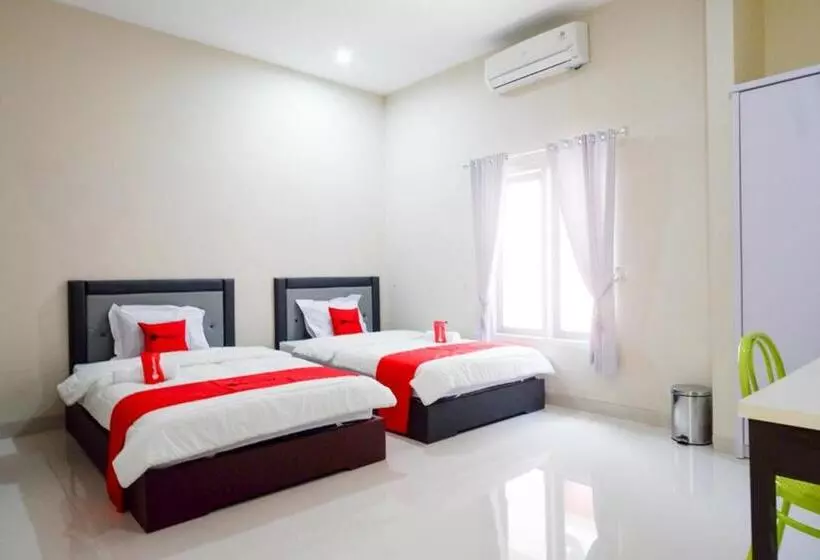 Hotelli Reddoorz Syariah Near Rsud Margono Purwokerto