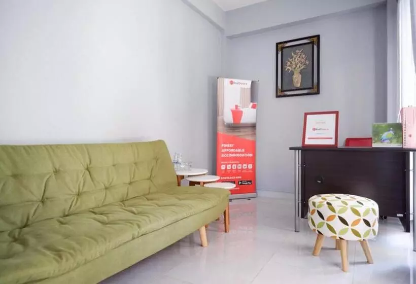 Hotelli Reddoorz Syariah Near Rsud Margono Purwokerto