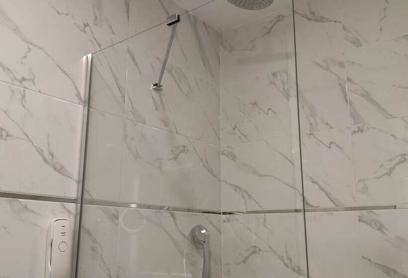 בית מלון כפרי Smart By Dedeman Eskisehir