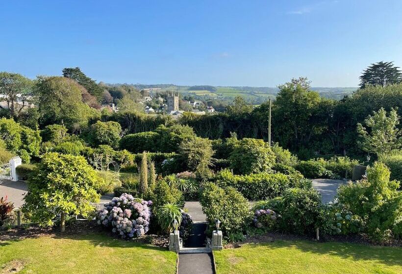 Ivy House Cornwall B&b