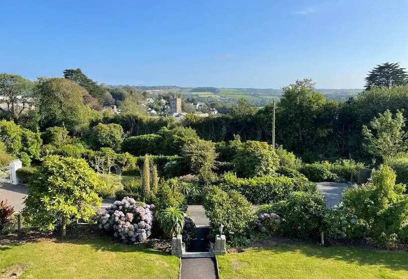 Ivy House Cornwall B&b