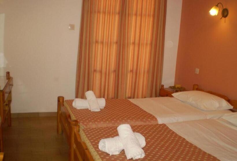 پانسیون Studios Nopi Zoi