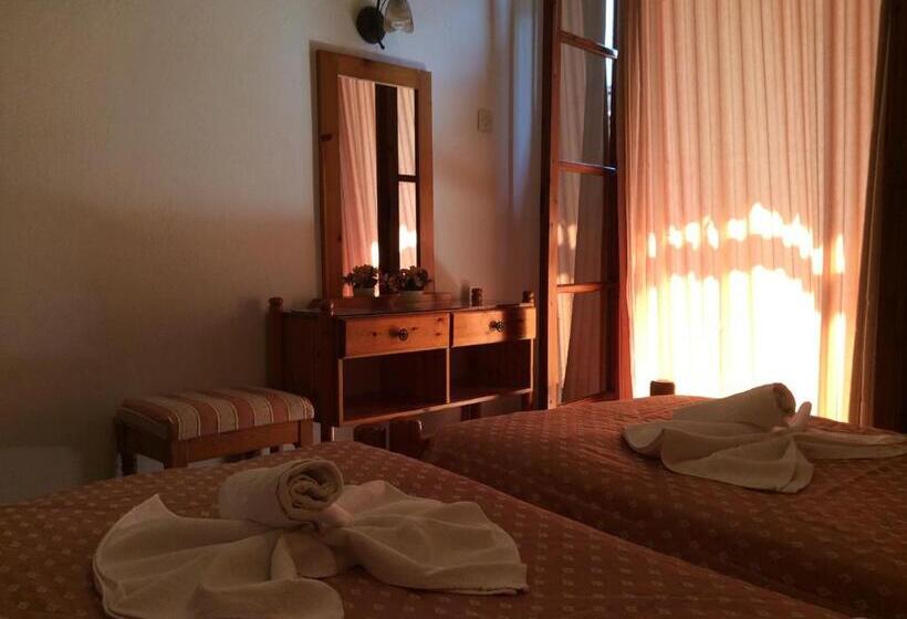 پانسیون Studios Nopi Zoi