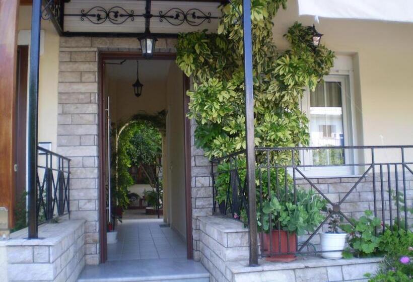 پانسیون Studios Nopi Zoi