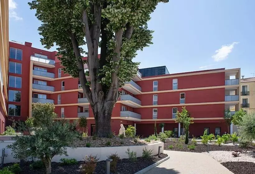 レジデンス Domitys La Majolique