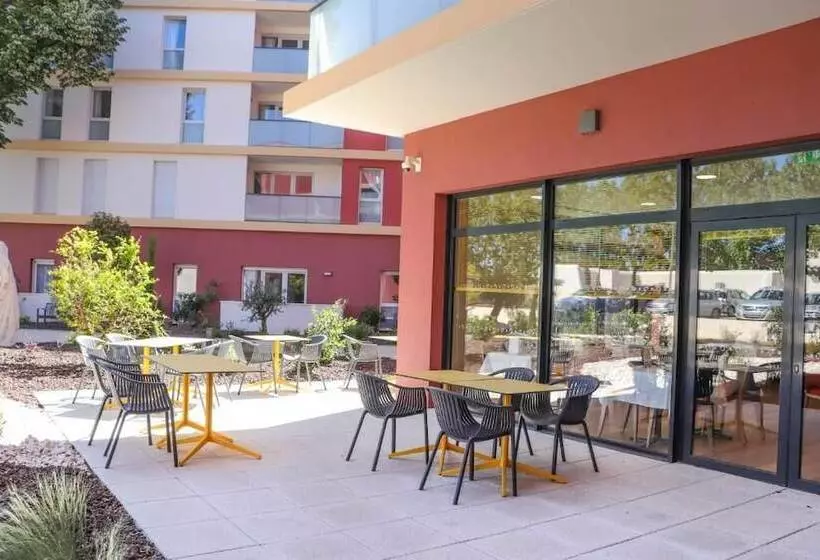 レジデンス Domitys La Majolique