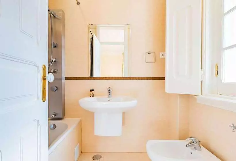 Central Urban @ Saldanha