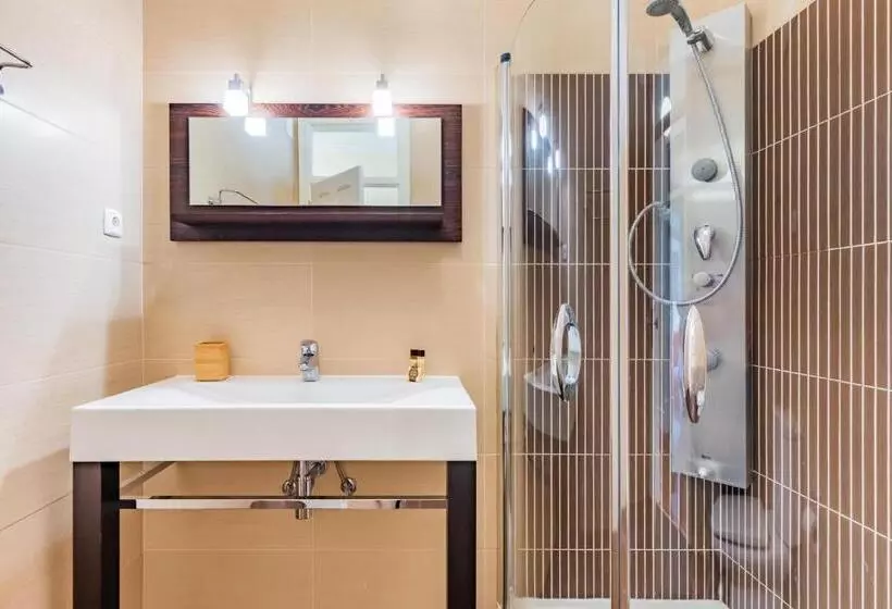 Central Urban @ Saldanha