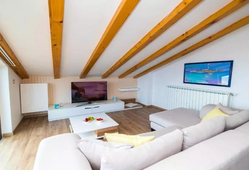 Apartment Marty Penthouse