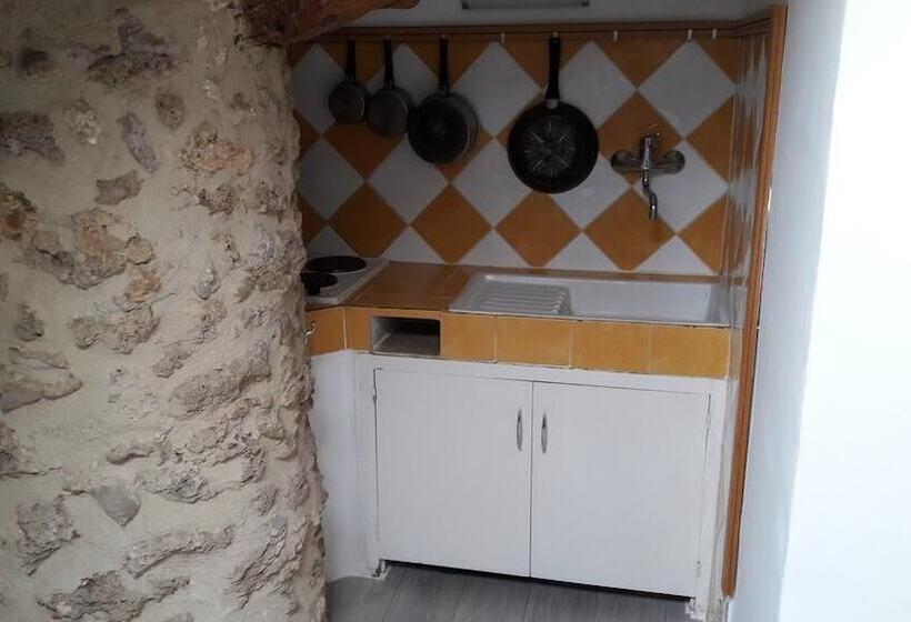 민박 Domaine De Beauveset