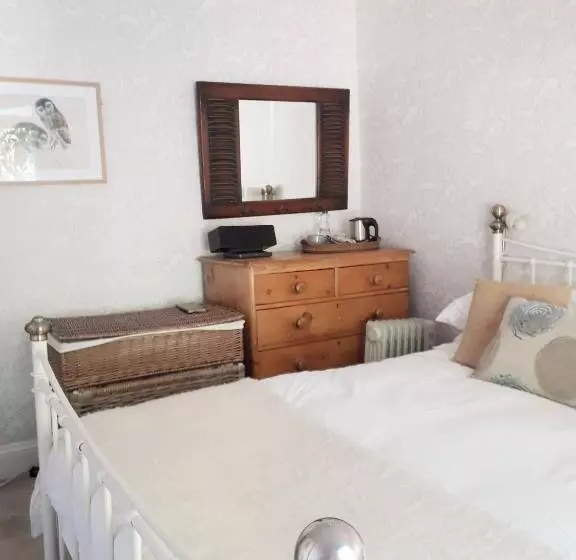 Aamiaismajoitus (B&B) Tŷ Selah, Rugby Ave, Neath