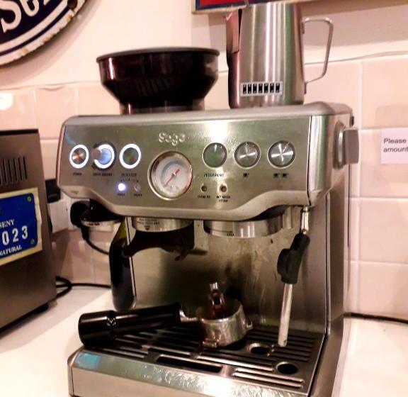 مبيت وإفطار Tŷ Selah, Rugby Ave, Neath