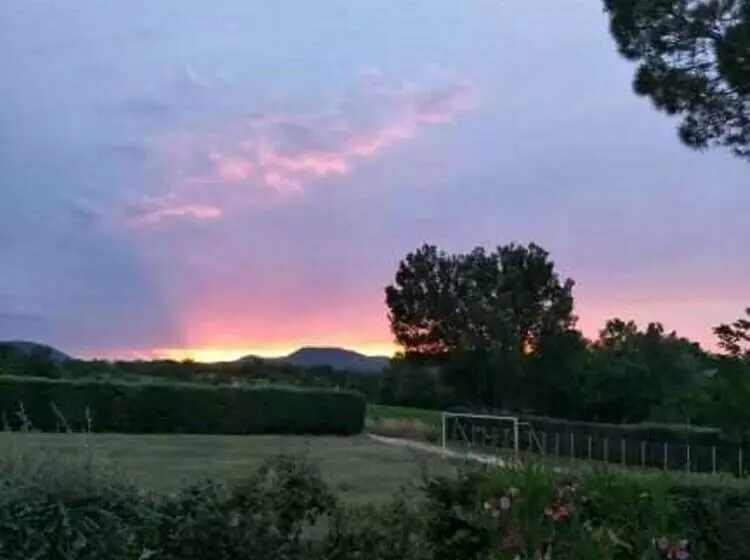 ホテル Camping La Rouviere Les Pins