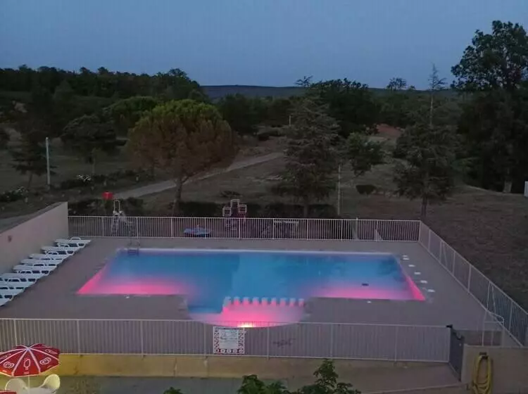 ホテル Camping La Rouviere Les Pins