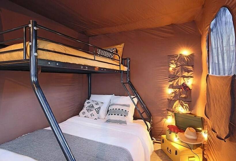 ホテル Mobilhome Fréjus Camping Gorge Vent