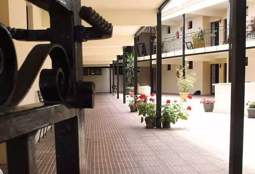 ホテル Restaurante Urgain Ii