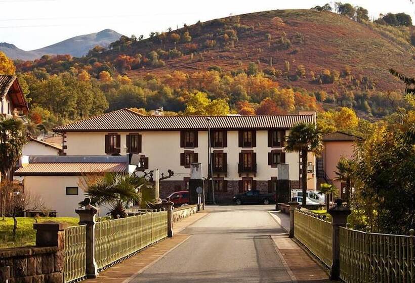 호텔 Restaurante Urgain Ii