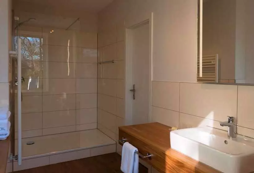 Majatalo Lindenhof Hotel Garni