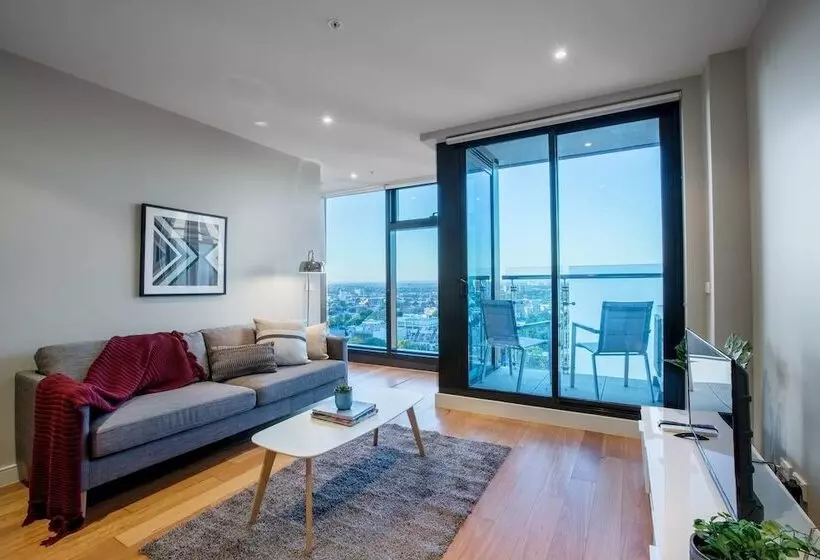 Sweet Apartment At Centro Melbourne