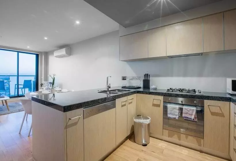 Sweet Apartment At Centro Melbourne