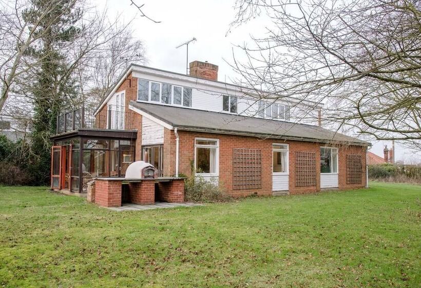 The Shealing, Waldringfield