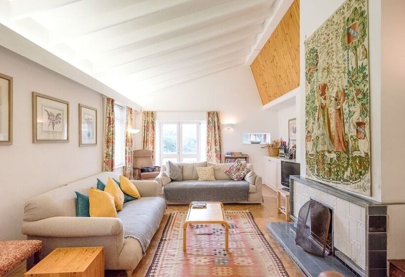 The Shealing, Waldringfield