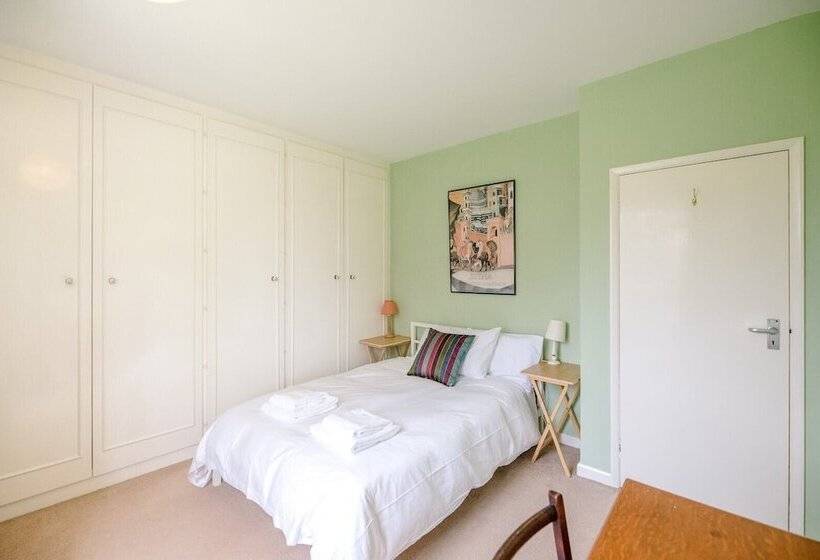 The Shealing, Waldringfield