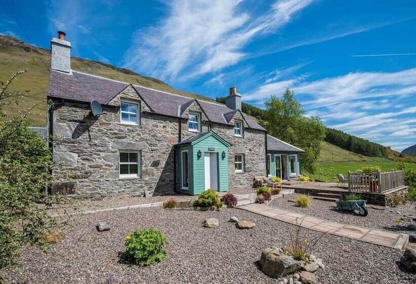 Craigeanie Farmhouse