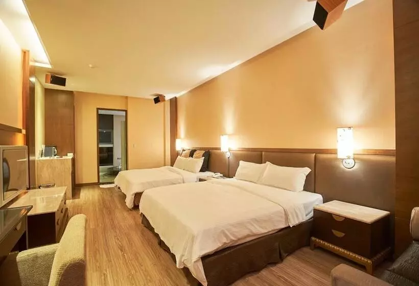 Dong Feng Motel