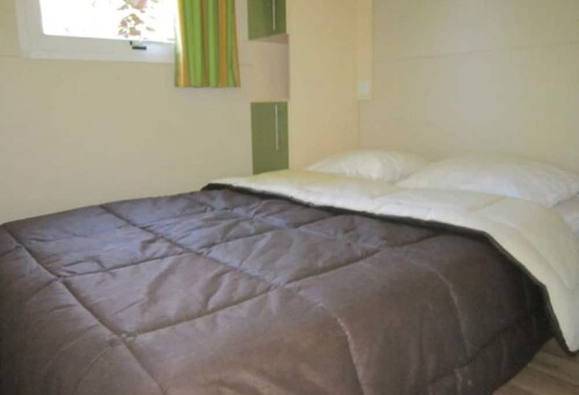 בית מלון כפרי Camping Le Colporteur